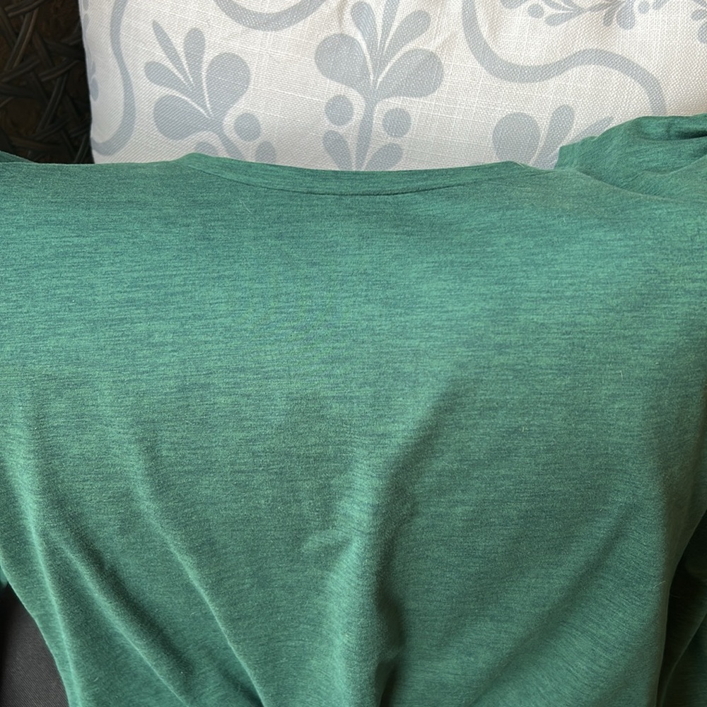 Tall GapFit Brushed Tech Jersey Tee Pine Green - Picture 9 of 12